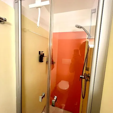 Mit Bademantelgang Zur Wohlfuehltherme